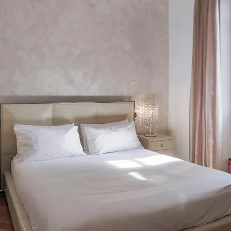 Appartement The *