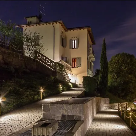 Apartment The Como