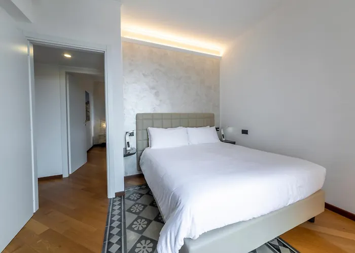 The Apartamento Como