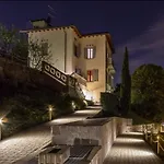 Apartment The Como